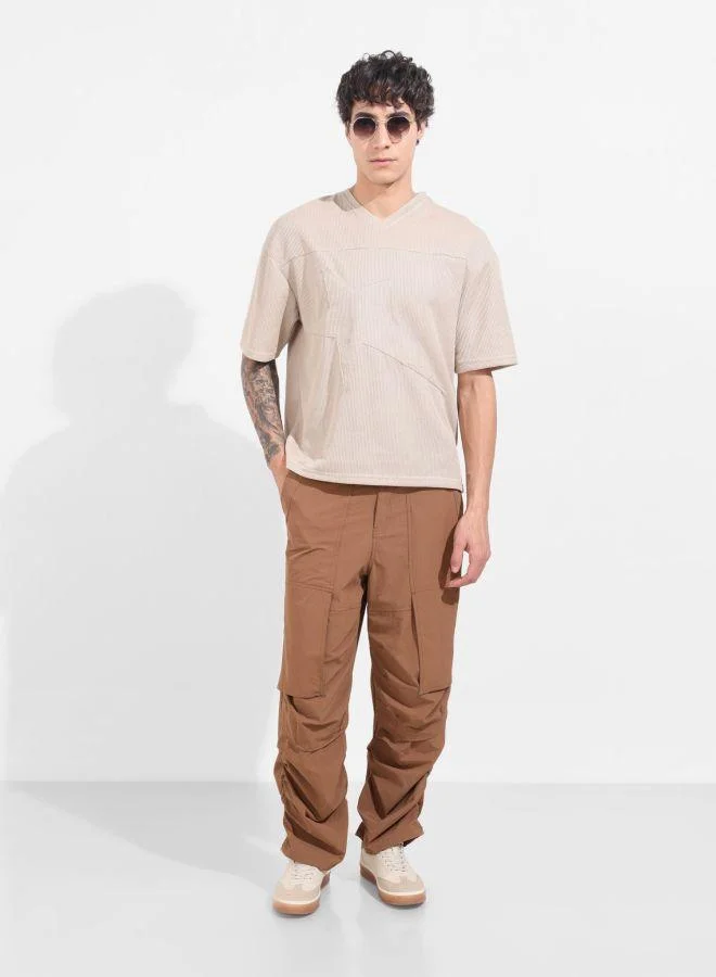 The Indian Garage Co Men Baggy Fit Solid Cross Pocket Mid-Rise Trousers